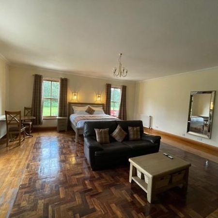 Balblair Suites Нэрн Экстерьер фото